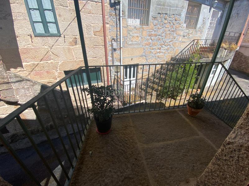 Foto 2c80d872-5de2-4e29-ae6e-700ad608b501. Casa pareada casa habitable a la venta en valongo en Cortegada