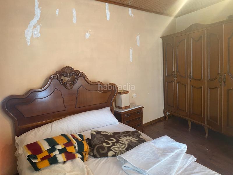 Foto 3e0c1eaa-7038-42ba-9d51-5b21bd9ffb1c. Casa pareada casa habitable a la venta en valongo en Cortegada