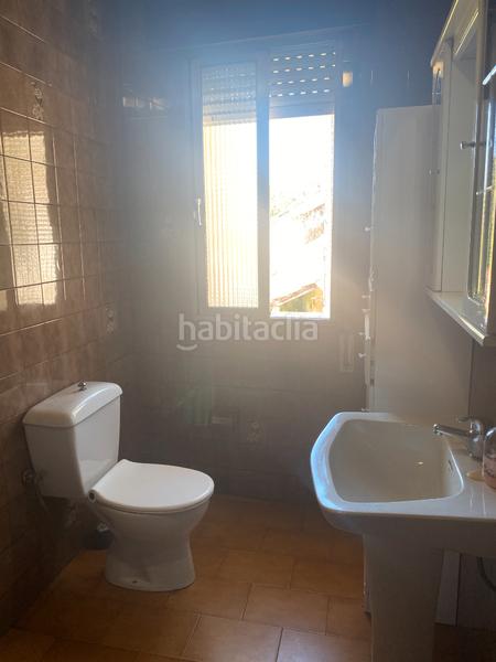 Foto 60e3be72-1387-49fa-874e-a59af53eae93. Casa pareada casa habitable a la venta en valongo en Cortegada