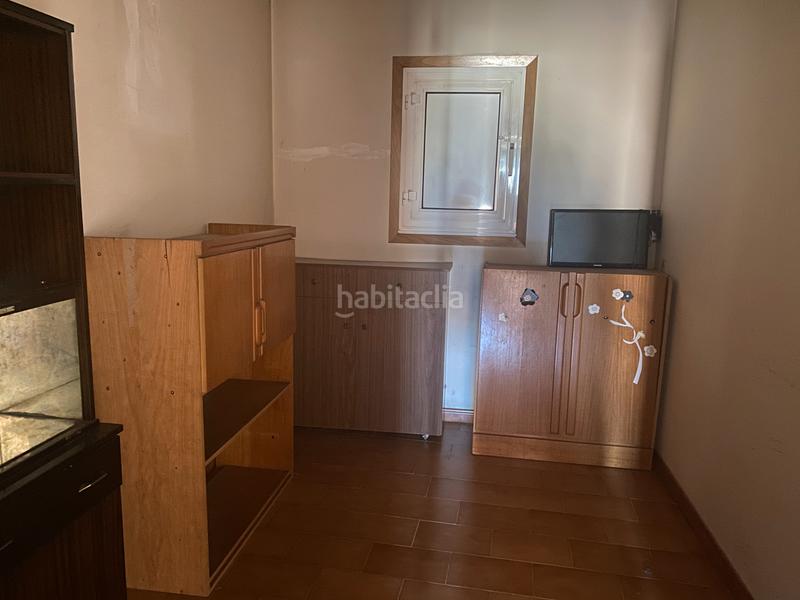 Foto fedcf5f9-f3bb-4e3e-b299-aaafe9e84c81. Casa pareada casa habitable a la venta en valongo en Cortegada