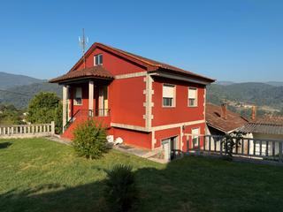 Maison jumelée à Arnoia (A). Casa habitable a la venta en arnoia