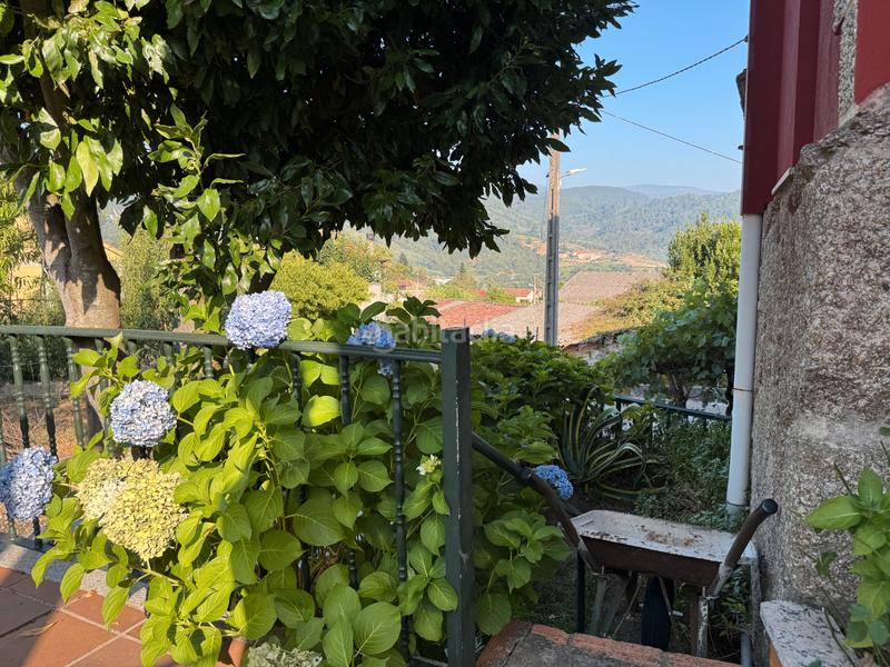 Foto 5a2c87fa-d3f3-4ff9-aa91-9c75116b5626. Casa pareada casa habitable a la venta en arnoia en Arnoia (A)