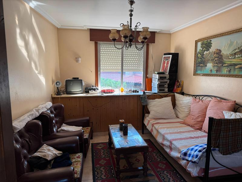 Foto 9fdbad0a-0cc4-46d6-b584-4d6d4886c390. Casa pareada casa habitable a la venta en arnoia en Arnoia (A)