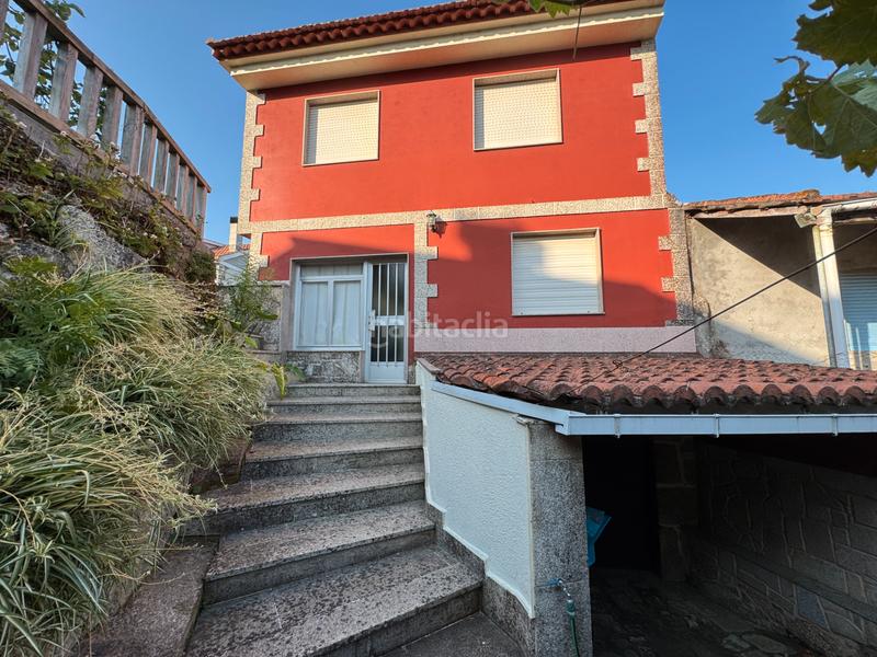 Foto f531515a-f00f-4f21-89c5-2e4abd47f012. Casa pareada casa habitable a la venta en arnoia en Arnoia (A)