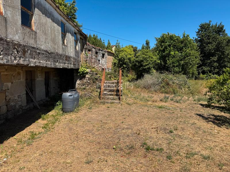 Foto d20e099f-63b1-4145-ab47-145ba6ebce13. Casa en venta casa de piedra para rehabilitar en Crecente