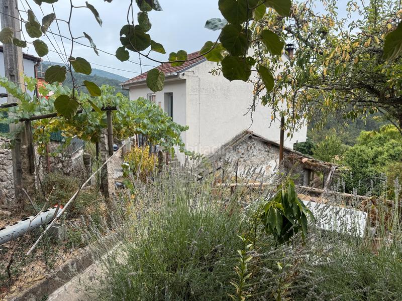 Foto 67ed915e-57a5-4741-ab59-d04d27ca296d. Casa a Padrenda