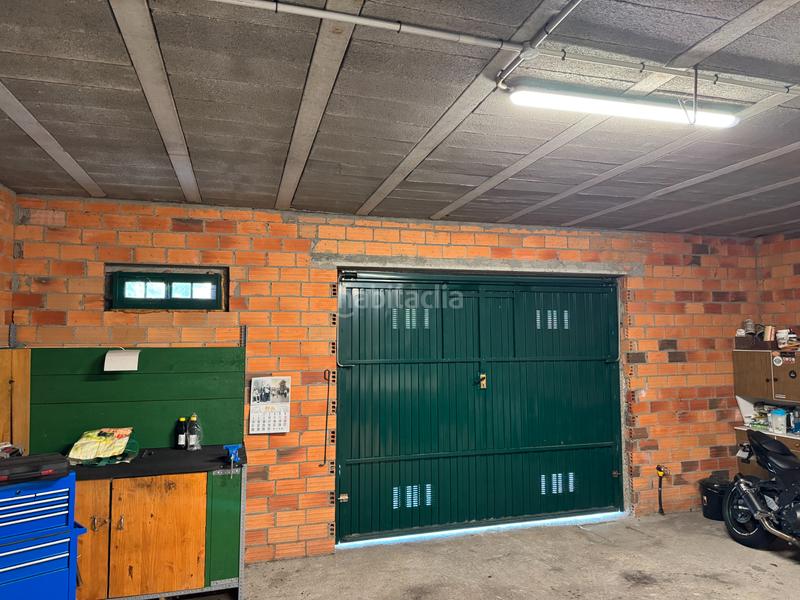 Foto 49c577eb-2226-4fd1-812e-a51ff576cf93. Casa adossada amb calefacció aparcament a Melón