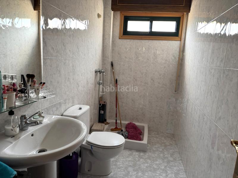 Foto 8e1e7680-97fc-4706-a4b9-572190140a2e. Casa adossada amb calefacció aparcament a Melón