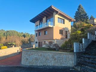 Casa a Cañiza (A). Exclusiva propiedad en a cañiza - urbanización privada