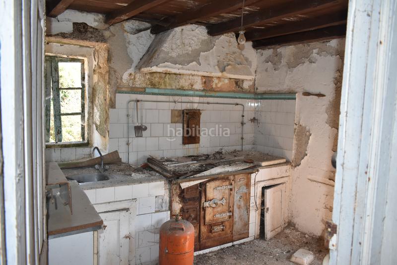 Foto cbab1a8c-e441-436b-994c-f155e56d82be. Casa a Covelo (O)