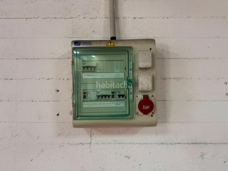 Foto 90a5a448-b1a9-4361-a665-60d027297d6a. Location bâtiment à usage industriel avec chauffage dans Redondela