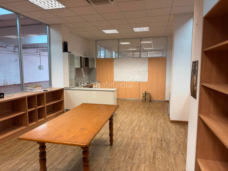 Foto 30c04e95-9c97-45d4-a9ba-63f27dd04901. Miete fabrikhalle mit heizung in Redondela