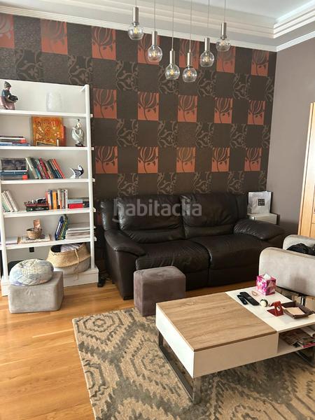 Foto 461d9d43-f838-441a-b2a6-e5f44d2cbb58. Pis a rúa de garcía barbón 106 a Centro - Areal Vigo