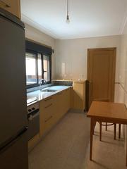 Etagenwohnung in Ponteareas. Amplio ático abuhardillado a estrenar en ponteareas