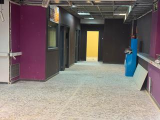 Location Local commercial à Mos. En alquiler local comercial en porriño