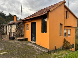 Haus in Cañiza (A). En venta casa habitable en a cañiza