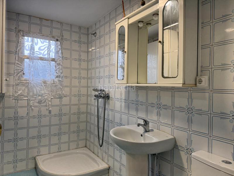 Foto c796fea5-c364-4047-8982-35b5748d7a94. Casa en venta casa habitable en a cañiza en Cañiza (A)