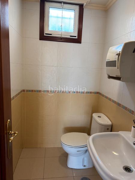 Foto 1c58a959-db7a-4566-a379-0657d6e5b93d. Local comercial amb calefacció a Lavadores Vigo