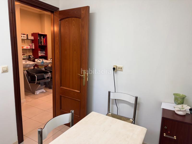 Foto 6fbafea0-d633-4830-8cf6-e0185a3180bc. Local comercial amb calefacció a Lavadores Vigo