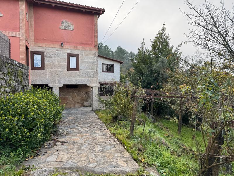 Foto c4846e88-70c4-4991-8e2e-ba48b96671d6. Alquiler casa adosada casita en alquiler en Arbo