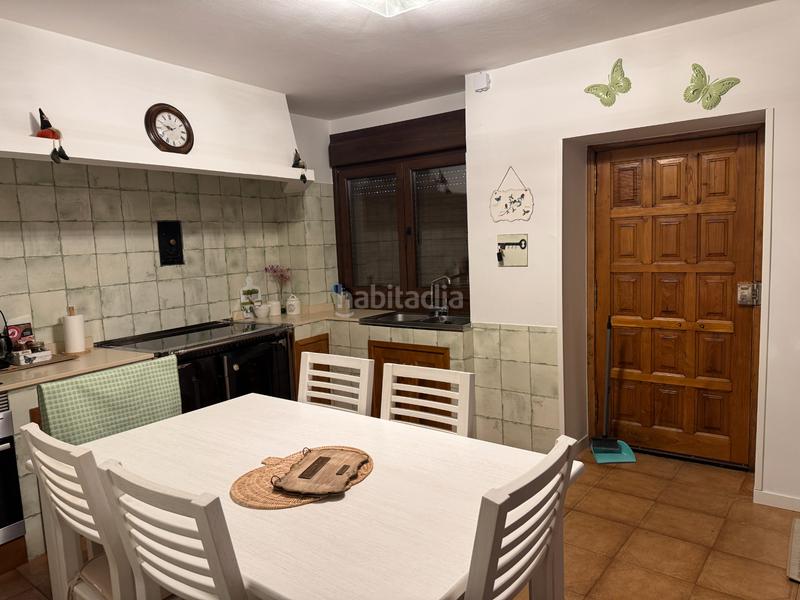 Foto d0012c79-836b-46b7-b795-77fbea3e7791. Alquiler casa adosada casita en alquiler en Arbo