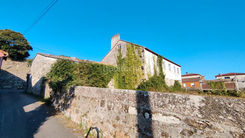 Foto b6155bf3-2f57-4167-8ad5-0fd876549e5e. Masía gran casa rústica para reformar en San Pedro da Ramallosa Nigrán