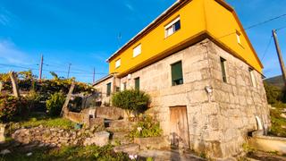 Casa aparellada a Gondomar