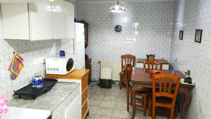 Foto 1706a4c0-ffd2-4ade-8c53-3e4bd8989627. Towny house with heating parking in Gondomar