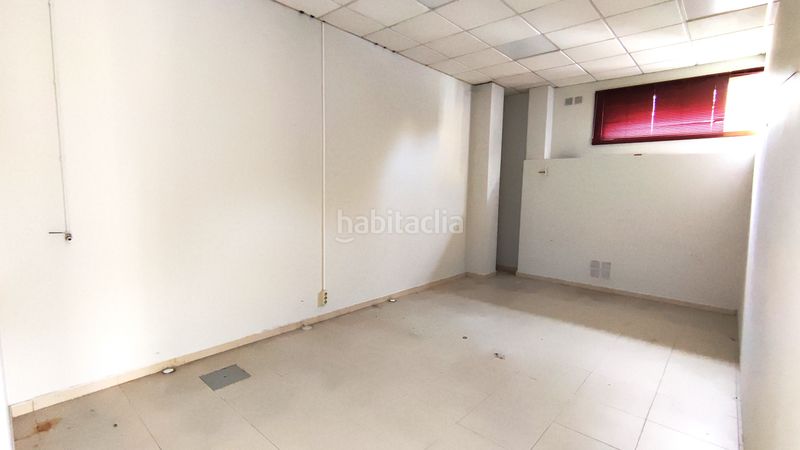 Foto 5b7ade9b-1392-4cf5-8c84-4c90d35571c6. Local comercial en rúa rosalía de castro 13a bajo comercial acondicionado en Gondomar