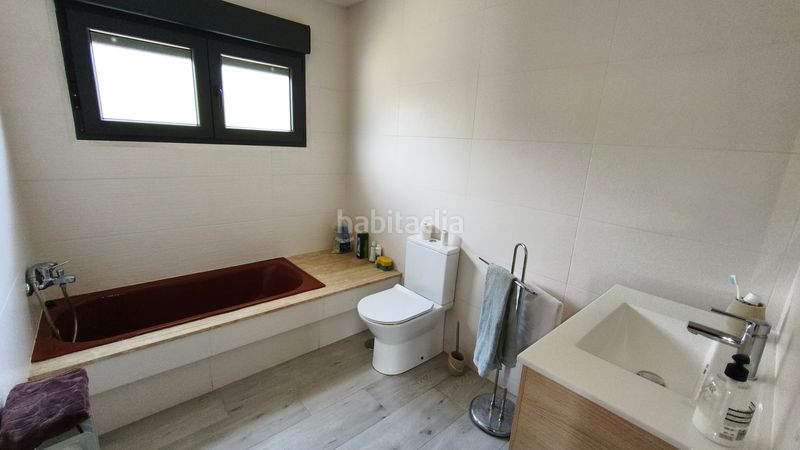 Foto 84d6abc9-721a-4649-ad31-642410c167a0. Casa amb calefacció aparcament a Gondomar