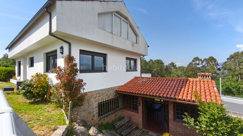 Foto d96eedd1-86f4-44c0-afda-516324c3371e. Casa amb calefacció aparcament a Gondomar