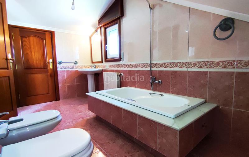 Foto a71bce77-e6bf-475c-ad05-33c22b02c8d8. Xalet amb aparcament a Panxón Nigrán