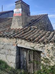 Mas à N/a. Vende casa para reformar en alamedilla ávila