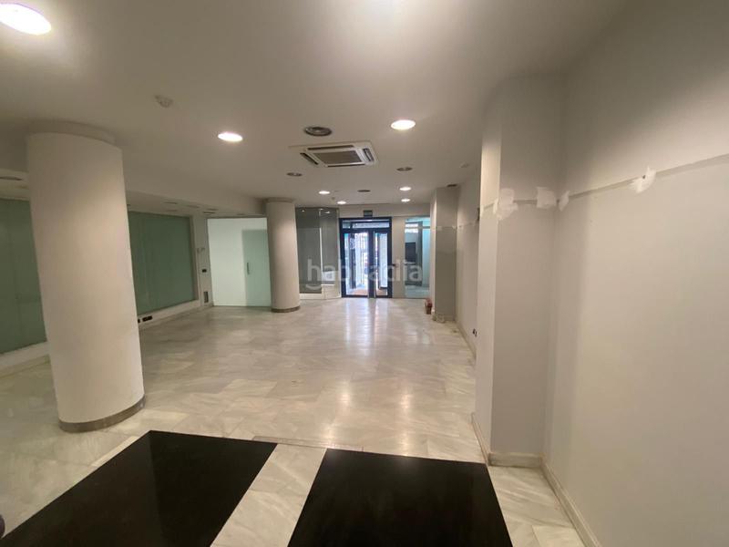 Foto bbbadd2e-479c-4d99-a736-d75634da44cf. Alquiler local comercial  en paseo de la Estación, en Ávila