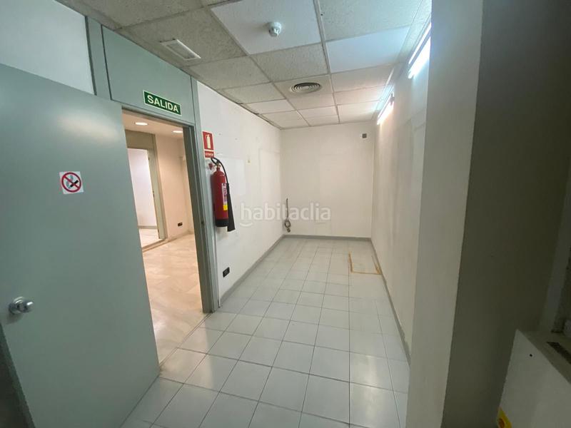 Foto b8c018a9-01be-41cf-8d30-23a11f50130e. Lloguer local comercial amb calefacció a Estación Ávila