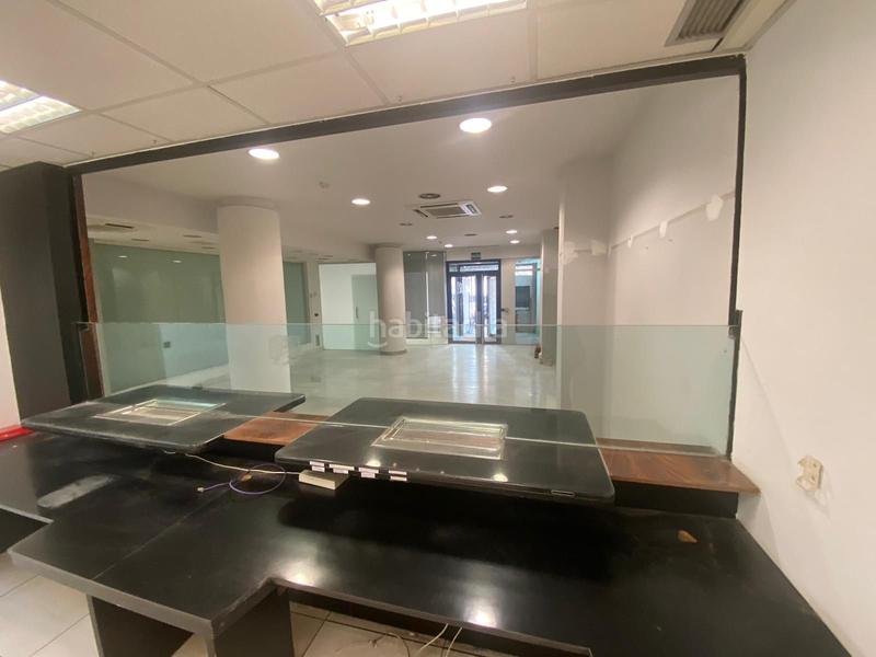 Foto 7057efde-7381-4111-ba1d-a9caa0779526. Rent business premise with heating in Estación Ávila