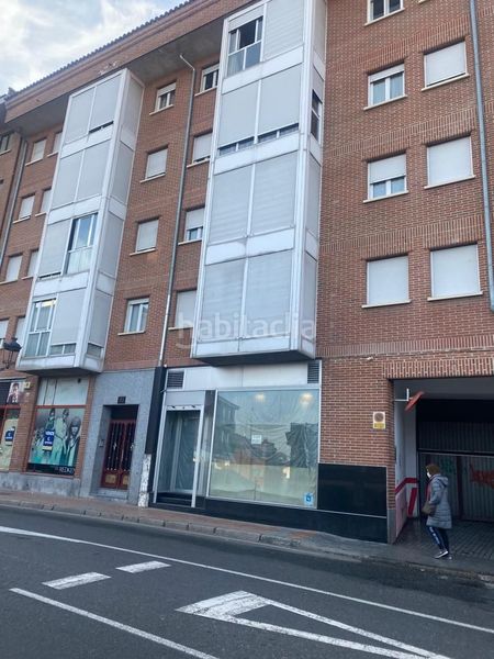 Foto 170e1e70-11cf-4dfa-aa39-6da570353fc6. Local comercial a Centro Ávila