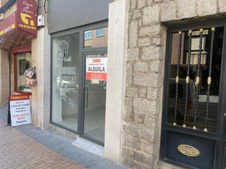 Miete Geschäftsraum  N/a. Local comercial en avenida de portugal, ávila