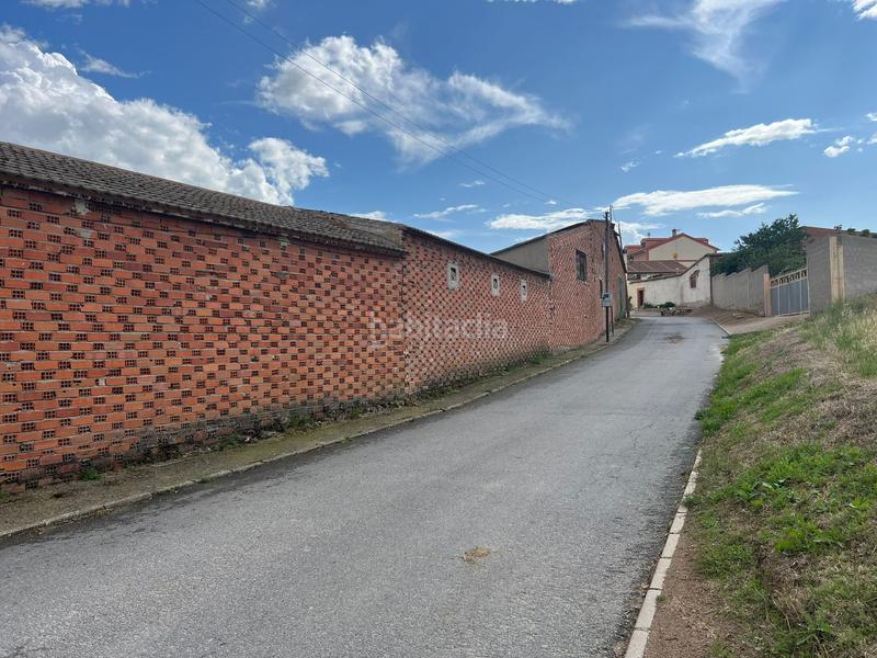 Foto 8d440c7e-3222-4e8b-b77e-a8f5a8e6f1b8. Terreno residencial solar urbano , ávila en Aveinte