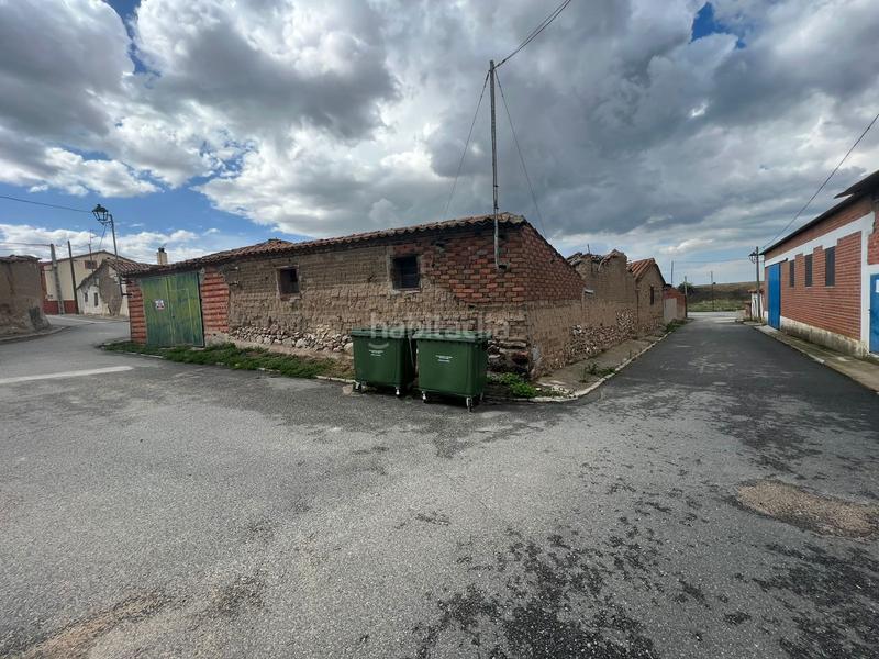 Foto c5bd0872-aa62-40fa-b34d-3877a0a73e92. Terreno residencial solar urbano , ávila en Aveinte