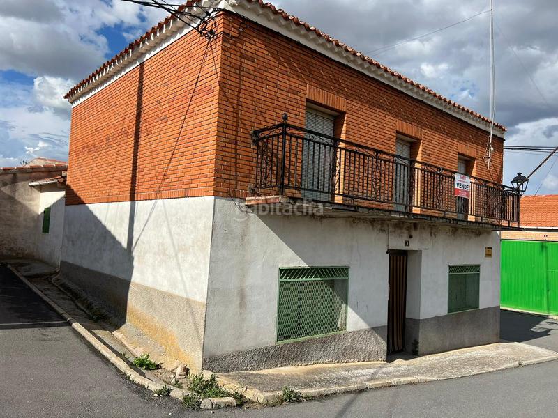 Foto d80dbd45-8c7a-4b35-adb1-f6f09949ad75. Maison dans Aveinte