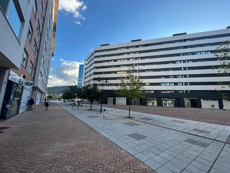 Foto 76244167-08c5-4133-a3df-07e1f6cc3976. Local comercial a Centro Ponferrada