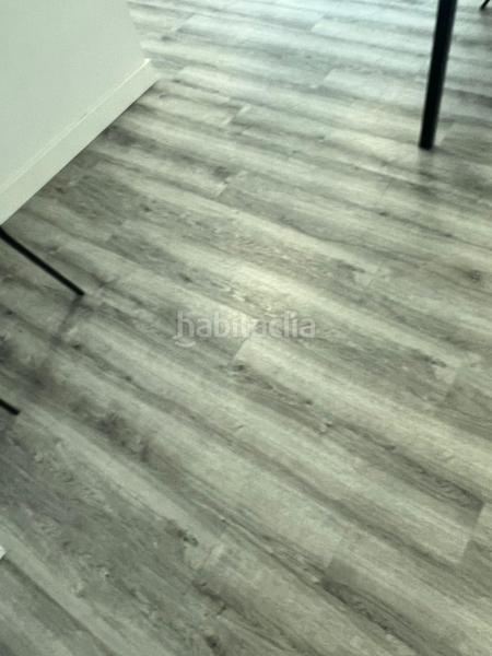 Foto 64d67352-2d51-49a7-8995-4851cea92fda. Local comercial a Navas del Marqués (Las)