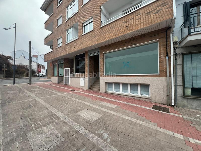 Foto c1266bb2-3f3f-4548-b78e-23136394091b. Local comercial a Navas del Marqués (Las)