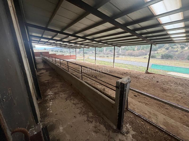 Foto ab485779-26c0-4996-a568-2df0a341ac03. Local comercial a San Bartolomé de Pinares