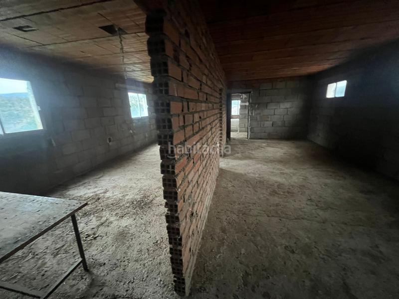 Foto d9a6e44c-b48a-4bd3-99cc-4f9b05ac1526. Local comercial a San Bartolomé de Pinares