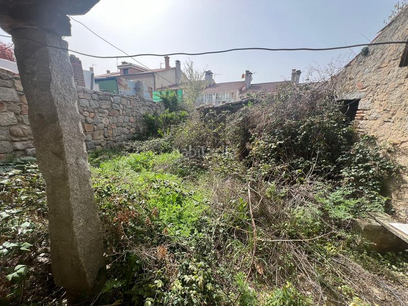 Foto abe06bb3-96aa-449e-b064-b4d2d3276a9b. Casa aparellada a Murallas Ávila