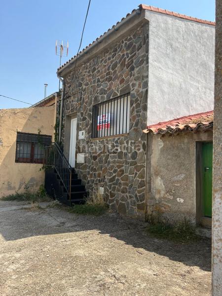 Foto 57e50073-072d-42bc-9eaa-5719abeae3da. Casa pareada casa en Tolbaños