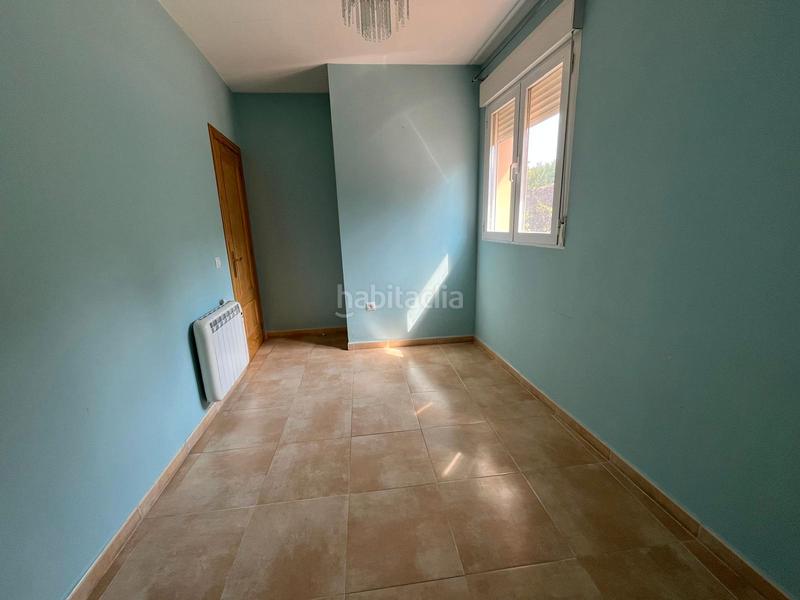 Foto 1dea3ac1-df11-417f-bd29-4d0f986cdb59. Xalet amb xemeneia calefacció a Peñalba de Ávila