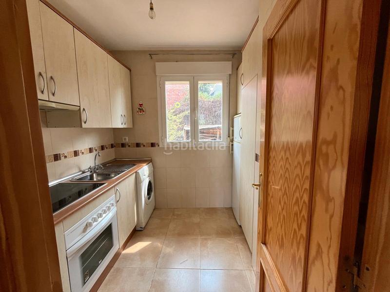 Foto 425c28a3-23bc-49b8-b14f-75c89b35a30b. Xalet amb xemeneia calefacció a Peñalba de Ávila